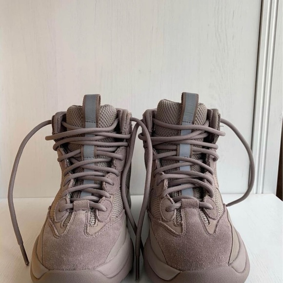 Adidas Yeezy Season 7 Dessert Boot - Picture 3 of 7